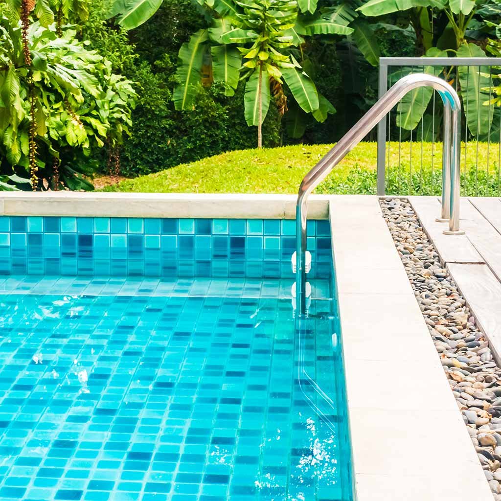 outdoor-swimming-pool-Massor-Maroc.jpg