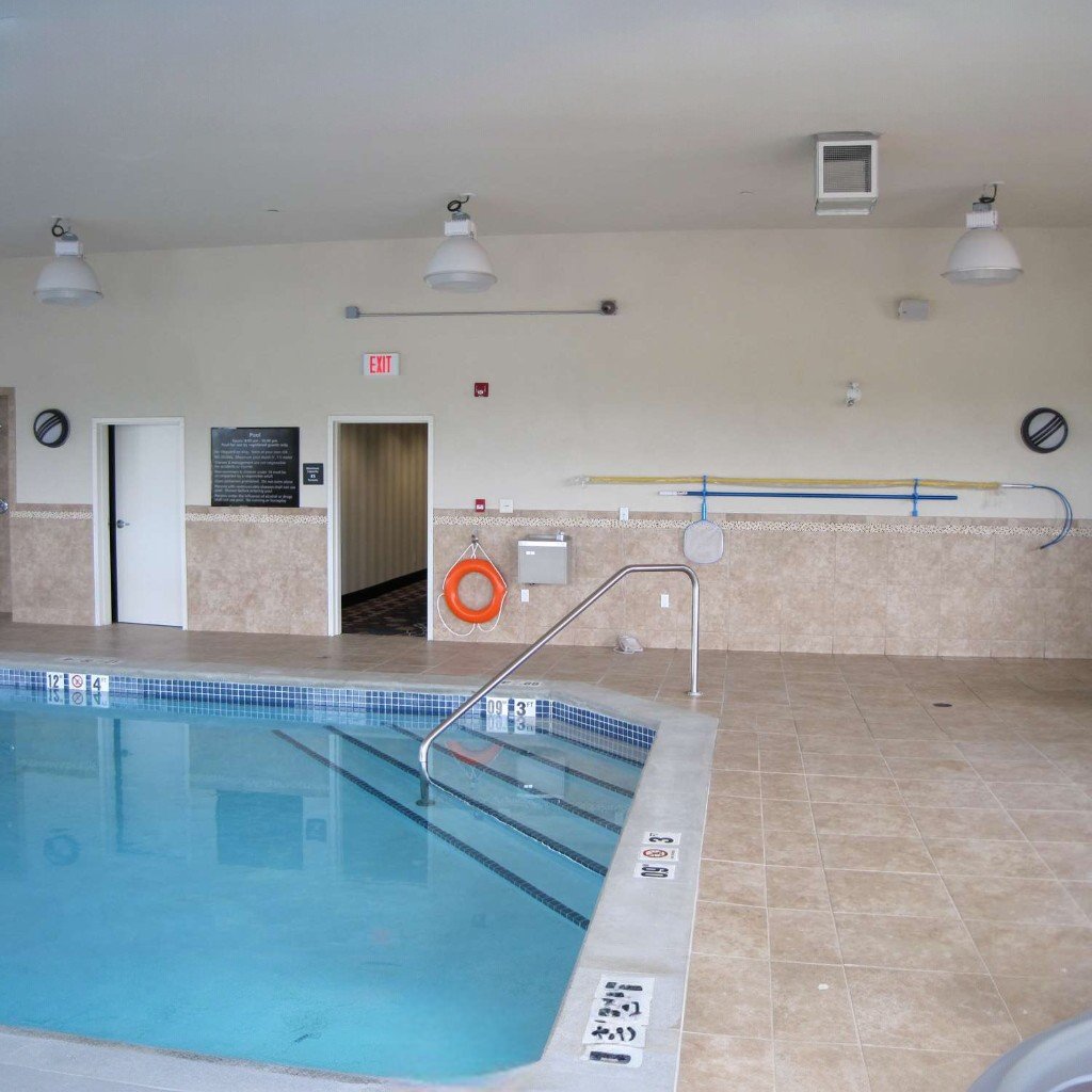 hydrotherapy-physiotherapy-medical-sensory-pool-massor-maroc