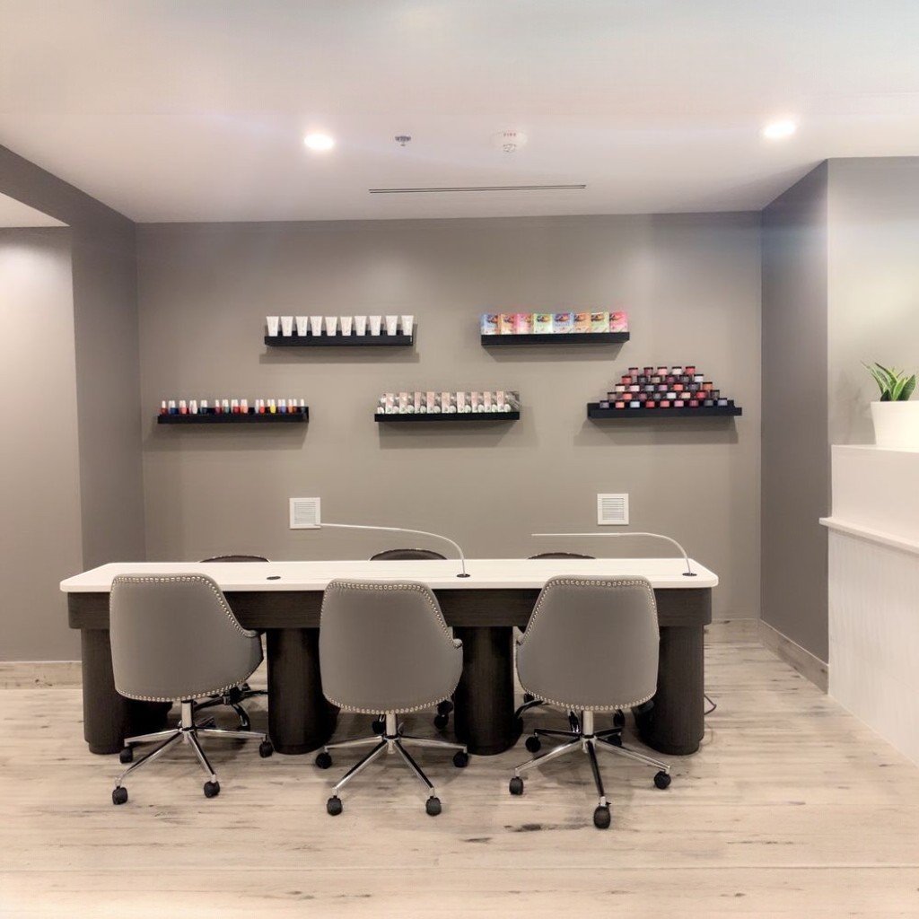 manicure-pedicure-station-with-massor-maroc (5)